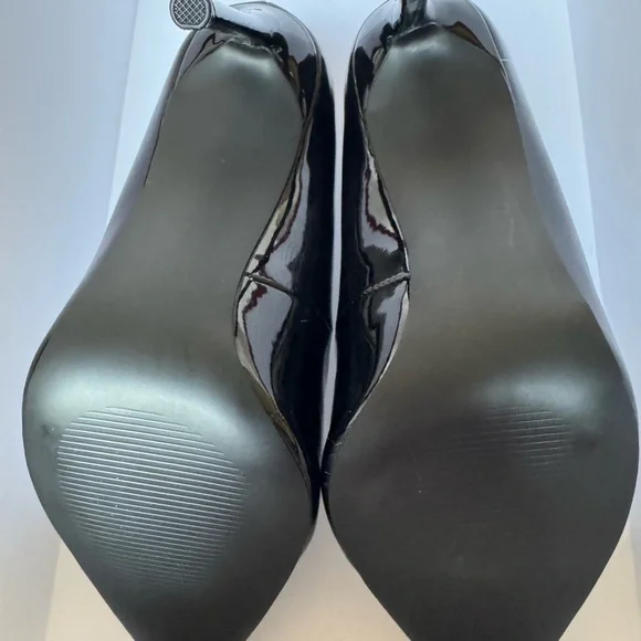 NWT Steve Madden Black Heels Pointed Toe Stiletto - Picture 7 of 9